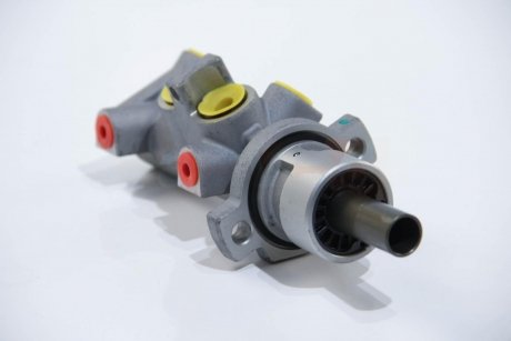 Гальмівний циліндр головний Focus -04 (23.81mm/-ABS) JP GROUP 1561100600 (фото 1)