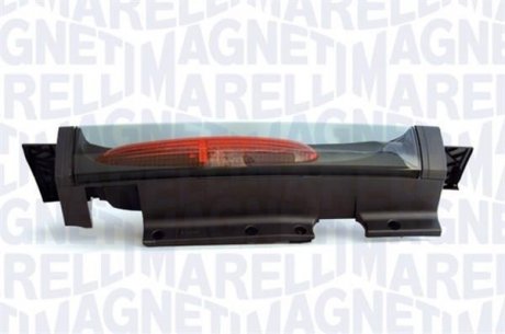 Ліхтар задній Renault Trafic 01- (R) (LLE211) MAGNETI MARELLI 714025460804 (фото 1)